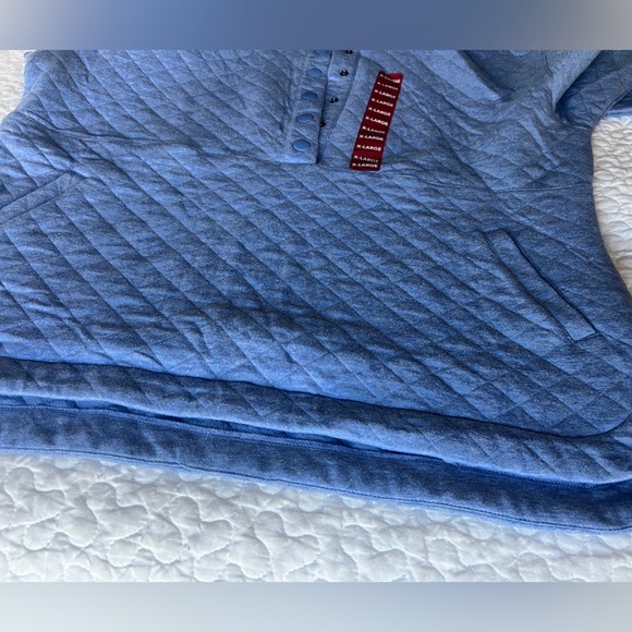 Eddie Bauer Women’s Blue Quilted Swearshirt - Picture 9 of 12